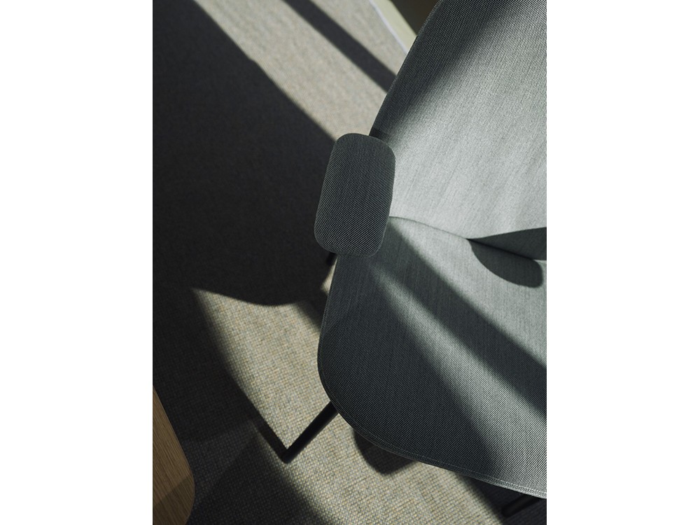 Sillón de respaldo alto con brazos Lana acero Ondarreta - 29