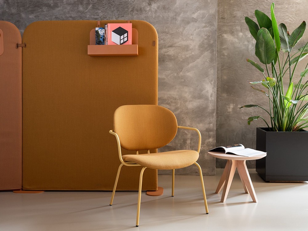 Silla Hari XL con o sin brazos tapizada en textil