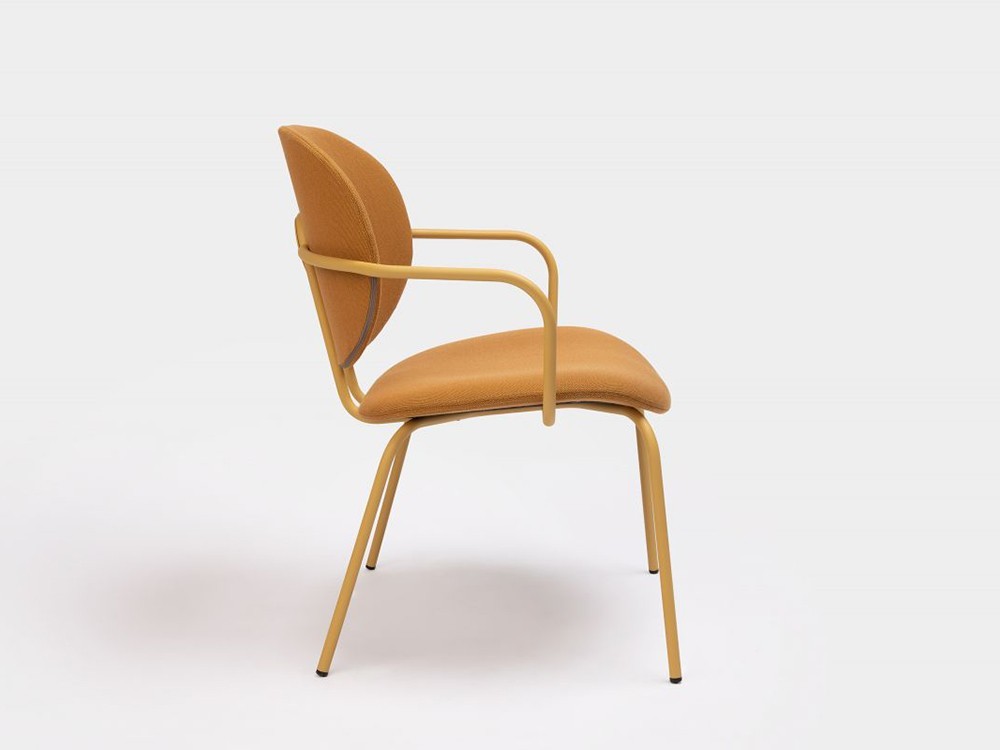 Silla Hari XL con o sin brazos tapizada en textil