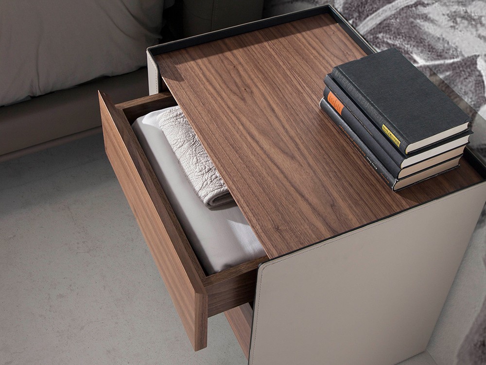 Mesita de noche en chapa nogal y piel reciclada 7118 Ángel Cerdá Ángel Cerdá - 5