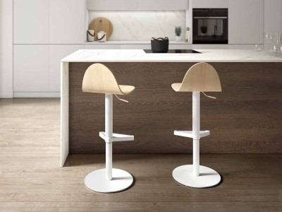 Taburete elevable de madera Tabú Cancio - 1