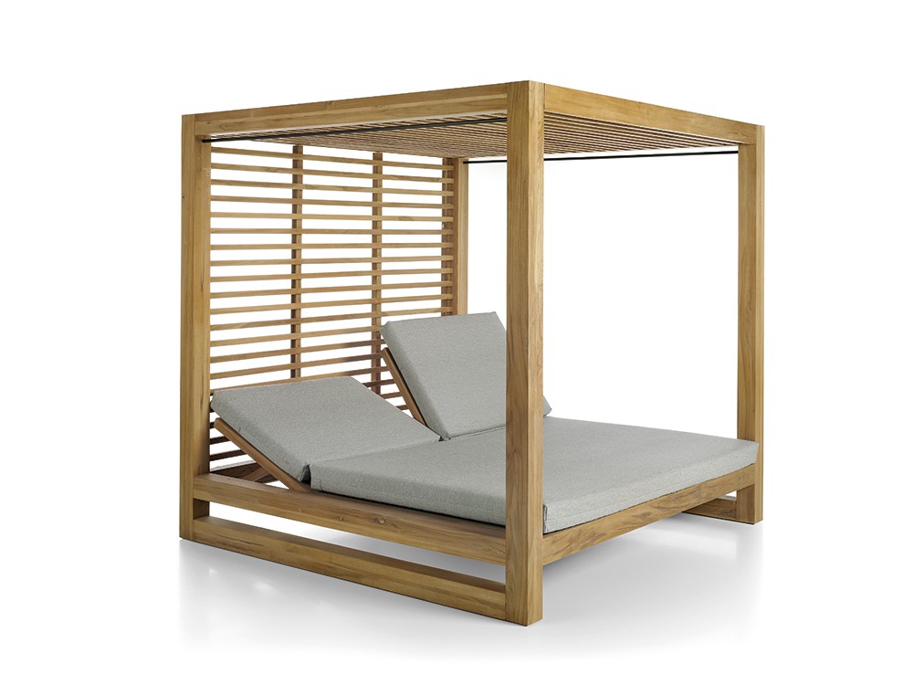 Cama balinesa de teca Catalina