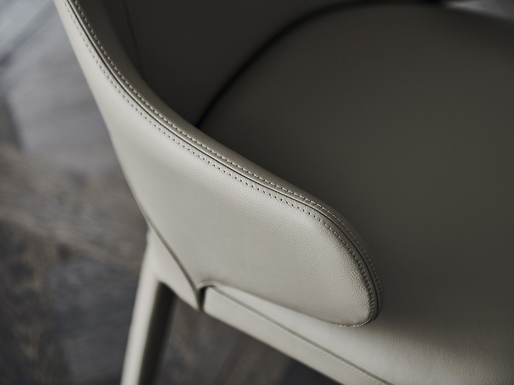 Silla con brazos tapizada en ecopiel Wanda Cattelan Italia - 10