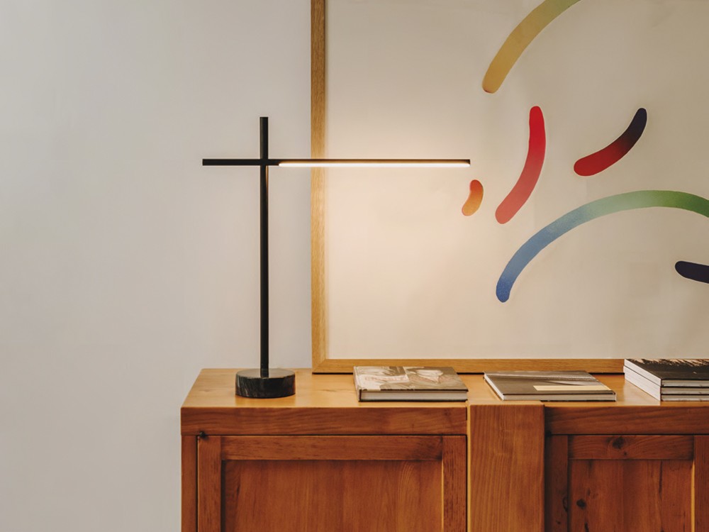 Lámpara de sobremesa Tubs Regulable Leds C4 - 5 Lámpara de sobremesa Tubs Regulable Leds C4 - 5