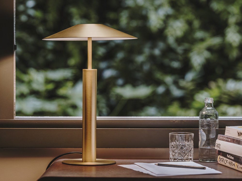 Lámpara de sobremesa H Leds C4 - 2