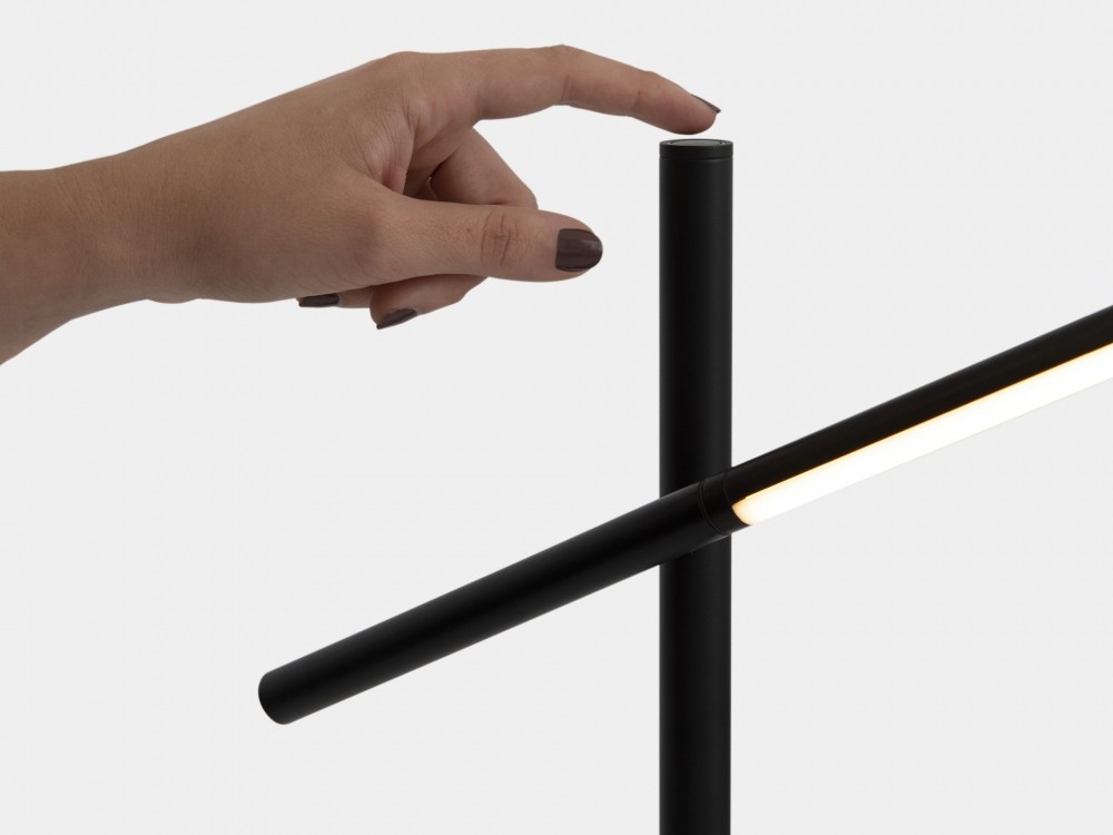 Lámpara de pie Tubs Regulable Leds C4 - 5 Lámpara de pie Tubs Regulable Leds C4 - 5