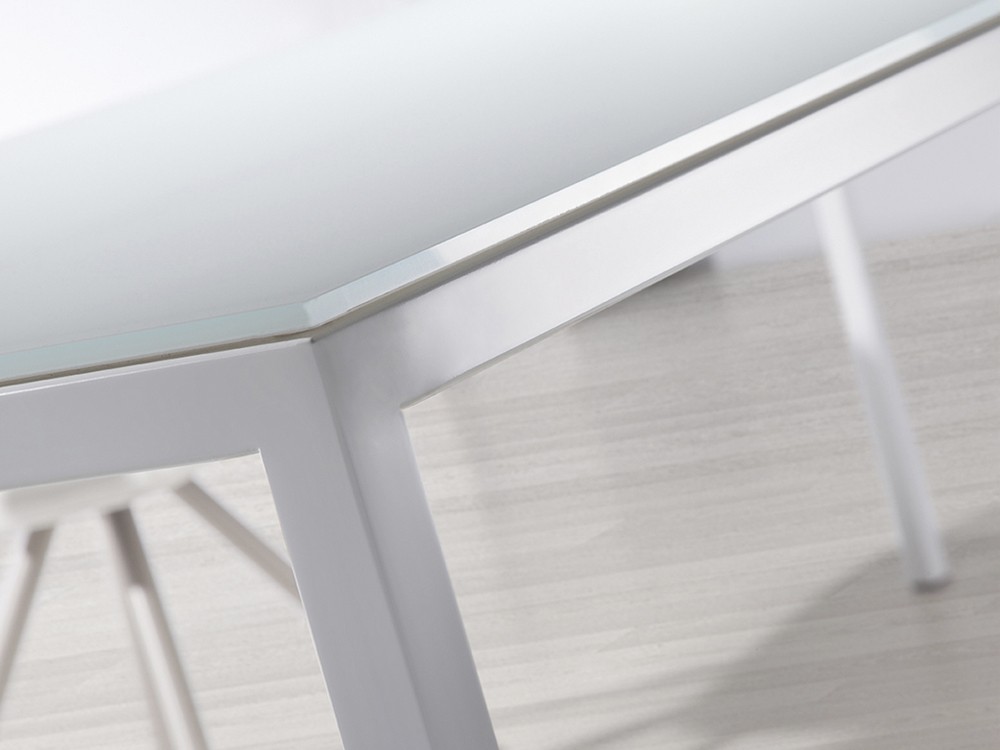 Mesa fija Line cristal de Ramiro Tarazona - 3