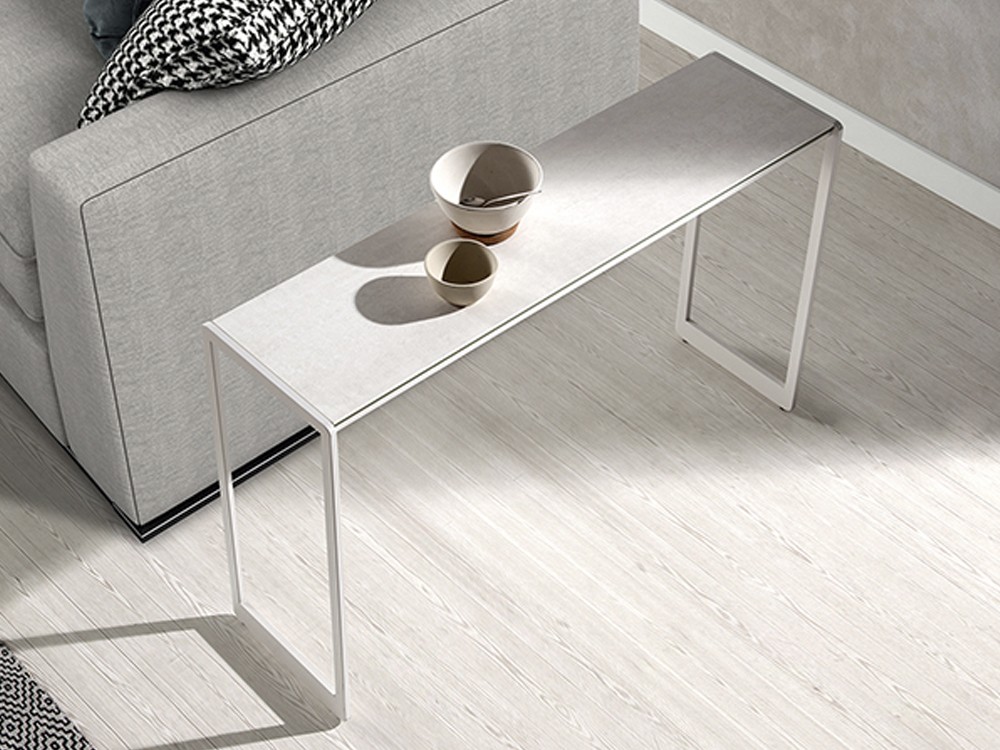 Mesa auxiliar Aura porcelánico de Ramiro Tarazona - 1