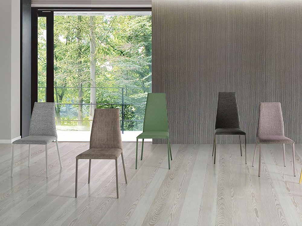 Silla de comedor tapizada Chic de Ramiro Tarazona - 7