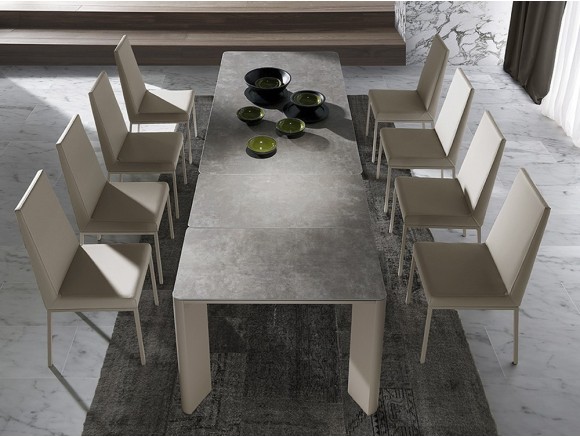 Silla de comedor tapizada Class de Ramiro Tarazona - 1
