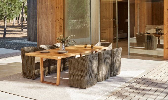 Mesa de comedor de exterior